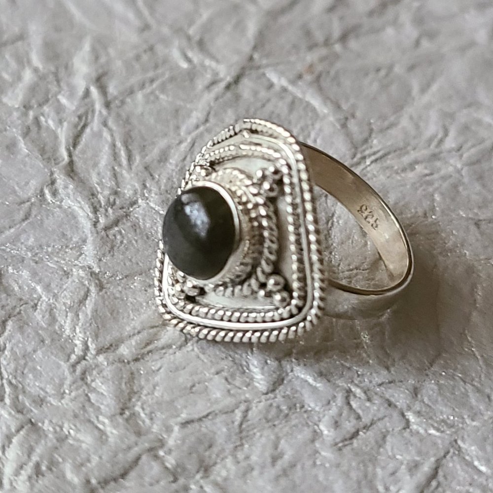 Labradorite Ring Size 8 Sterling Silver-Labradorite Stone Ring-Gemstone Ring - Picture 6 of 12
